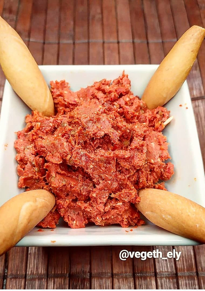 Una foto de Sobrasada vegana