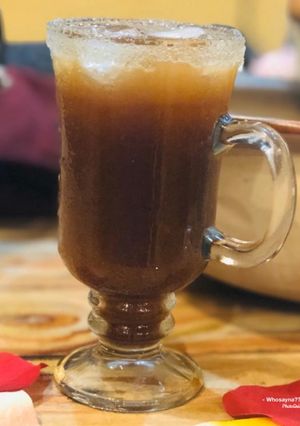 A picture of Whosayna’s Imli Paani/Tamarind Juice.