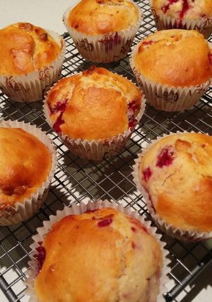 A picture of Raspberry and white chocolate muffins.