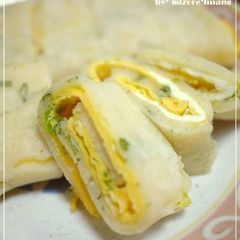 A picture of A Standard Taiwanese Breakfast: Egg Crepe (Dan Bing).