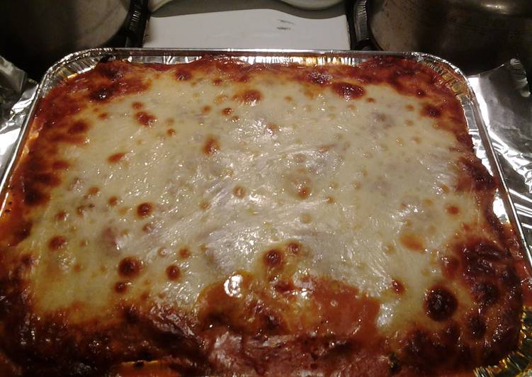 Baked Ziti (with kale) Baked Ziti (with kale)