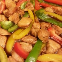 A picture of Teriyaki Chicken and Peppers.