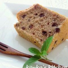 A picture of Oil Free・Adzuki Chiffon Cake.