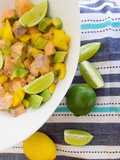 Ceviche de salmão marinado em limão e lima 🍋