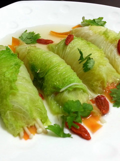 A picture of Napa Cabbage Roll.
