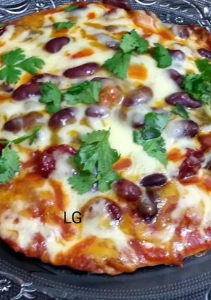 A picture of Kidney Beans Tortilla Pizza.