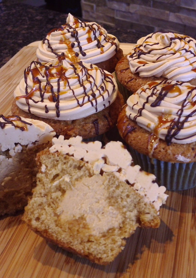 A picture of Cupcakes with Milk Caramel.