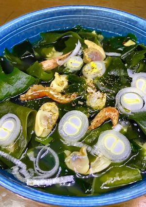 Hình của món Canh rong biển.
