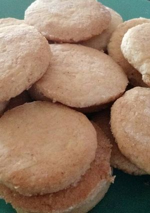 Una foto de Galletitas de naranja y coco