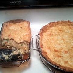 A picture of Chicken Pot Pie.