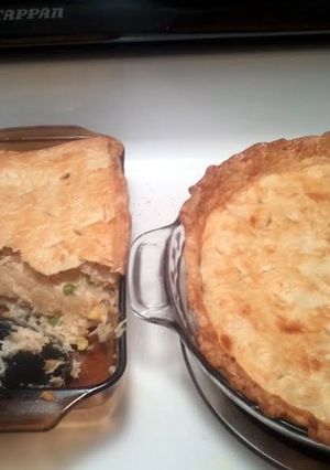 A picture of Chicken Pot Pie.