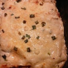 A picture of Chicken Alfredo Lasagna.