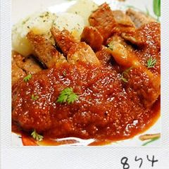 A picture of Mom's Porkchops.