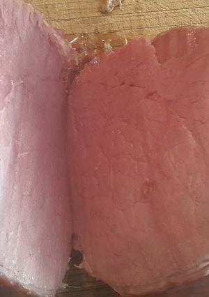 A picture of Roasted corned beef.