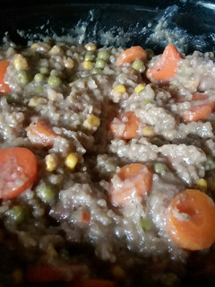 A picture of 2 Crock Slop.