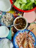 Shrimp and Pork Spring Rolls (Gỏi cuốn)