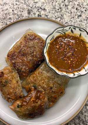 Una foto de Dumplings con papel de arroz