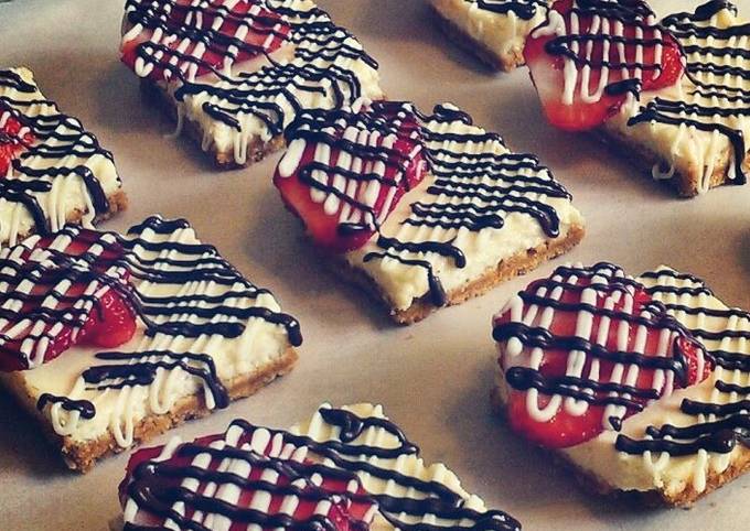 How to Make Speedy Deliciously Easy Cheesecake Squares!