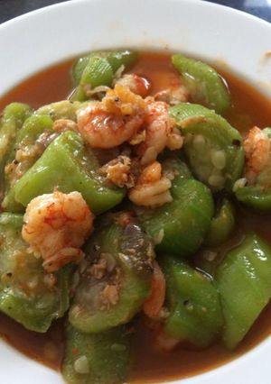 Hình của món Mướp xào tôm.