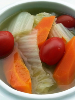 A picture of Napa Cabbage and Carrot In Chicken Soup.