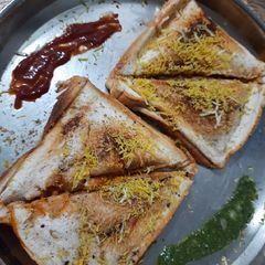 A picture of Mix veg grilled sandwich.