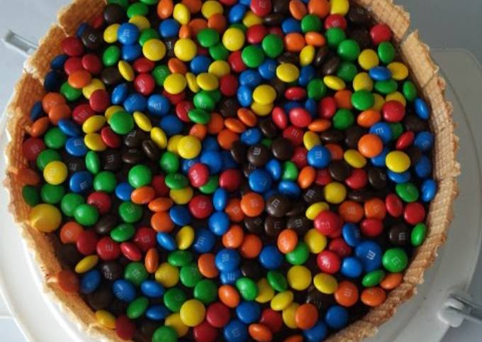 M&amp;M chocolate cake!