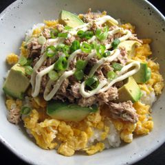 Tuna Mayo & Avocado Sushi Rice Bowl A picture of Tuna Mayo & Avocado Sushi Rice Bowl.
