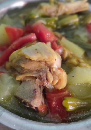 চিকেন স্যুপ (Chicken soup recipe in Bengali) রেসিপির প্রধান ছবি