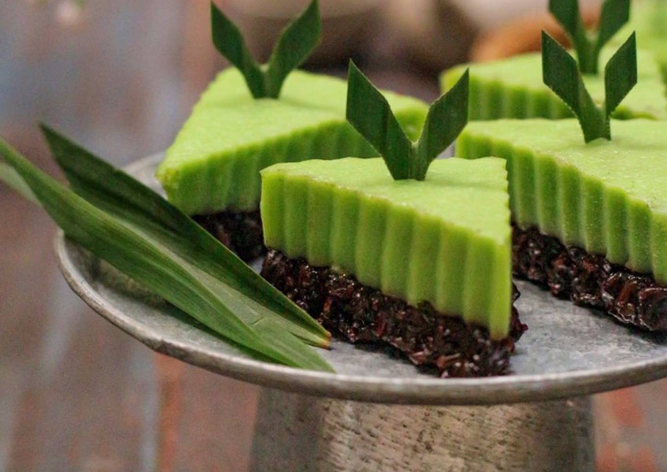 Kue Ketan Hitam Lapis Pandan Srikaya