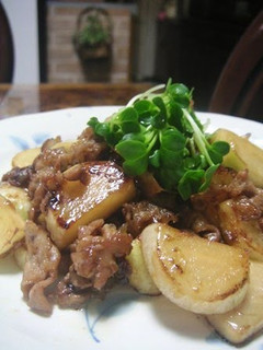 A picture of Tender Pork and Turnip Sweet & Salty Stir-fry.