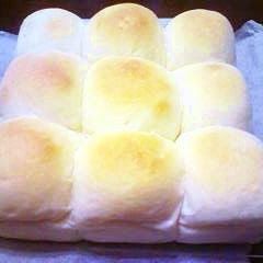 A picture of Fluffy Milk Bread.