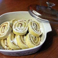 A picture of Lemon Cake Roll.