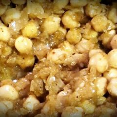 A picture of Curry chickpeas.