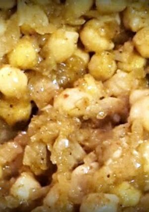 A picture of Curry chickpeas.