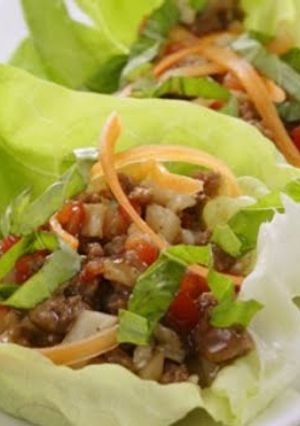 A picture of No Tortilla Tacos.