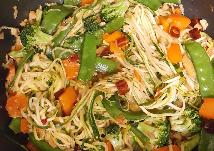 Asian zucchini noodles stir fry