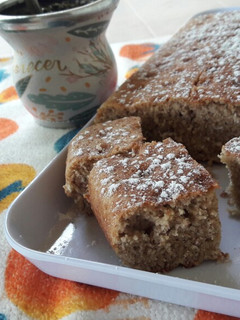 Una foto de Torta de banana y coco