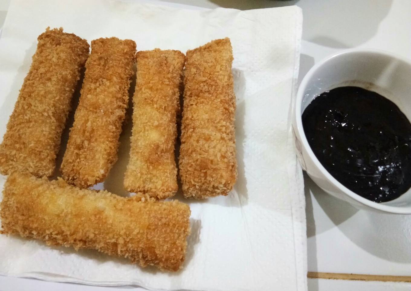 Roti gulung isi mozarella