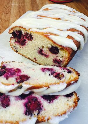 A picture of Blackberry And White Chocolate Loaf Cake.