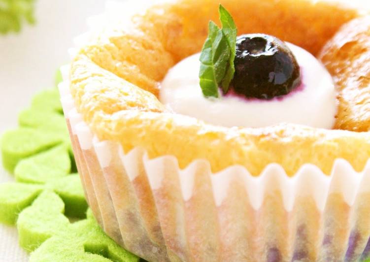 Recipe of Favorite Tiny Blueberry Cheesecakes