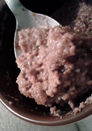 A picture of Chocolate oatmeal.