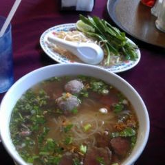 A picture of Cambodian pho " ka thiew".