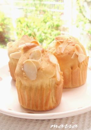 A picture of Banana Cupcakes.