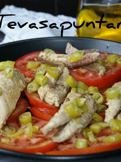 Una foto de Ensalada de caballa y jalapeños