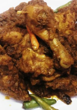 A picture of Sukha Chicken (dry chicken).