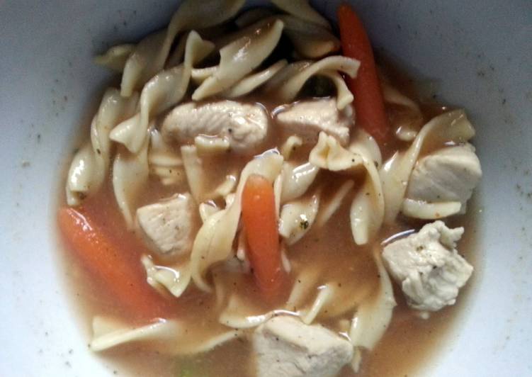 Steps to Prepare Perfect Easy Chicky Noodle Soup