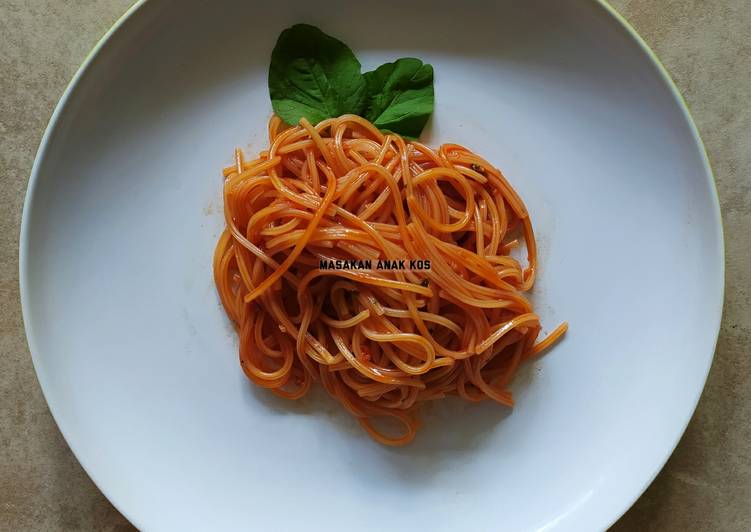 Spaghetti Saus Keju Bolognese Instan (Rp 5.000)