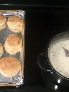 A picture of Sausage Gravy.