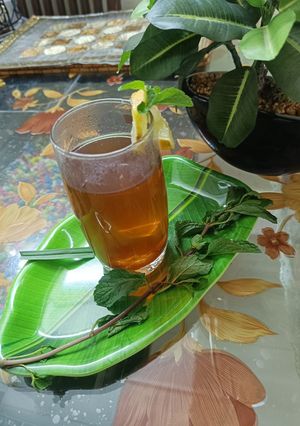 A picture of Mint leaves and Lemongrass Tea.