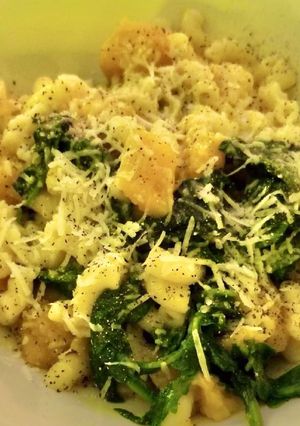 A picture of Butternut Squash & Spinach Pasta.
